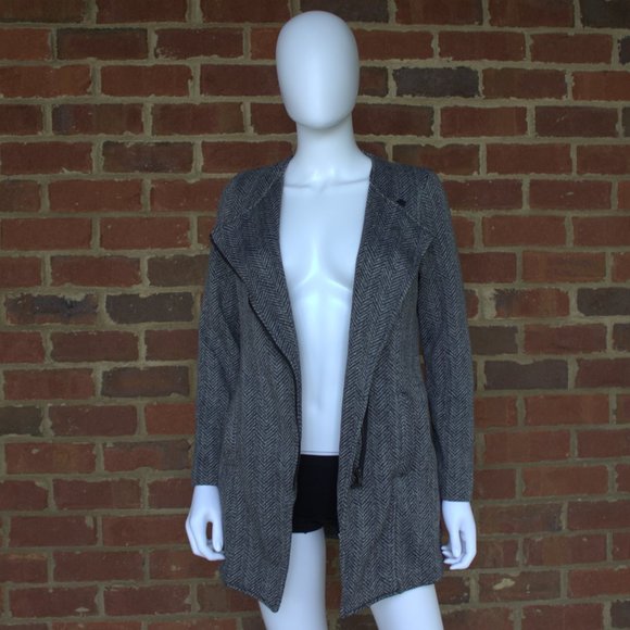 Banana Republic | Asymmetrical Zip Fleece Jacket | Black/Grey Herringbone | S/P - Picture 3 of 11